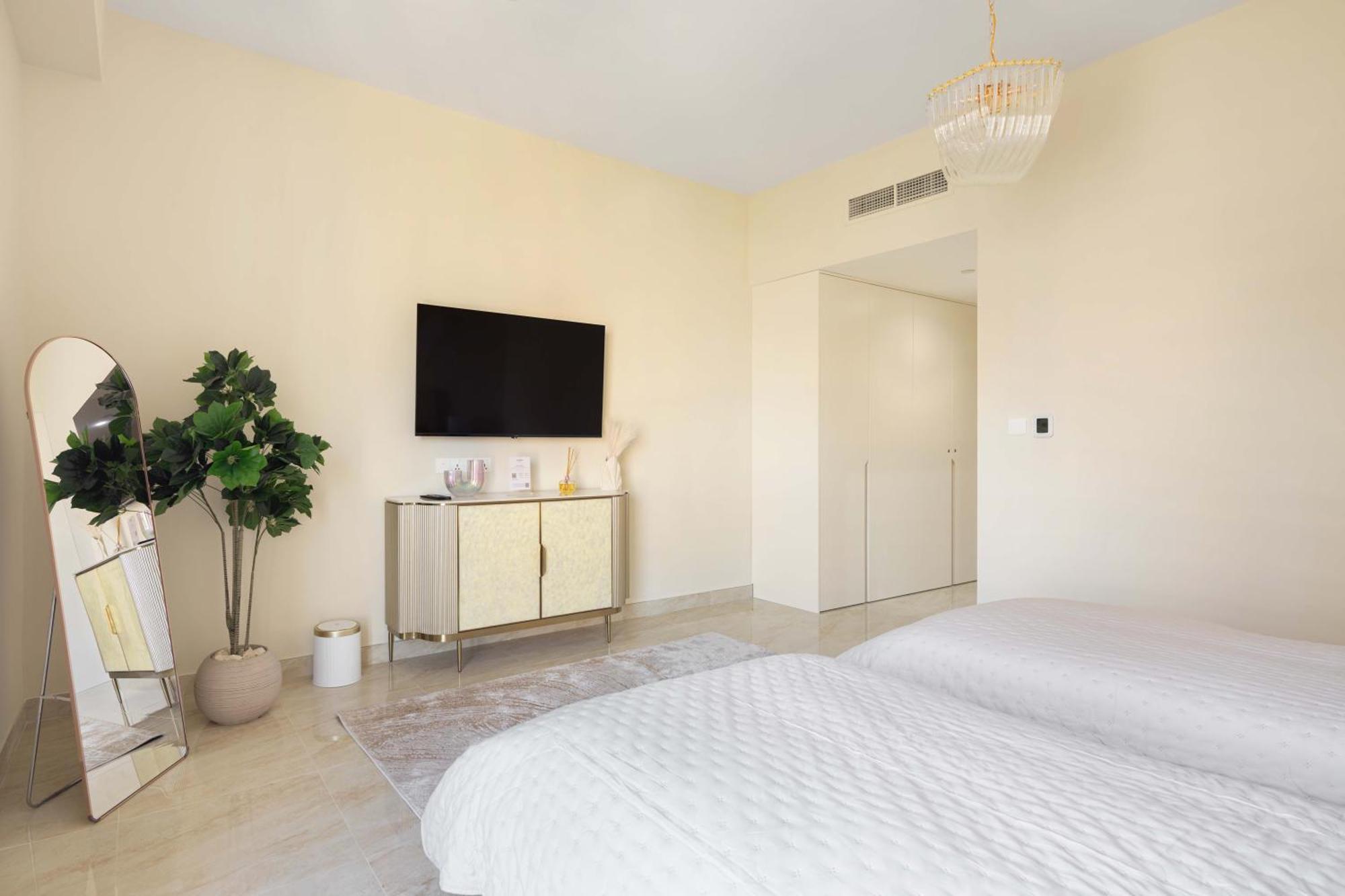 Apartamento Happy Academia Jbr Dubái Exterior foto