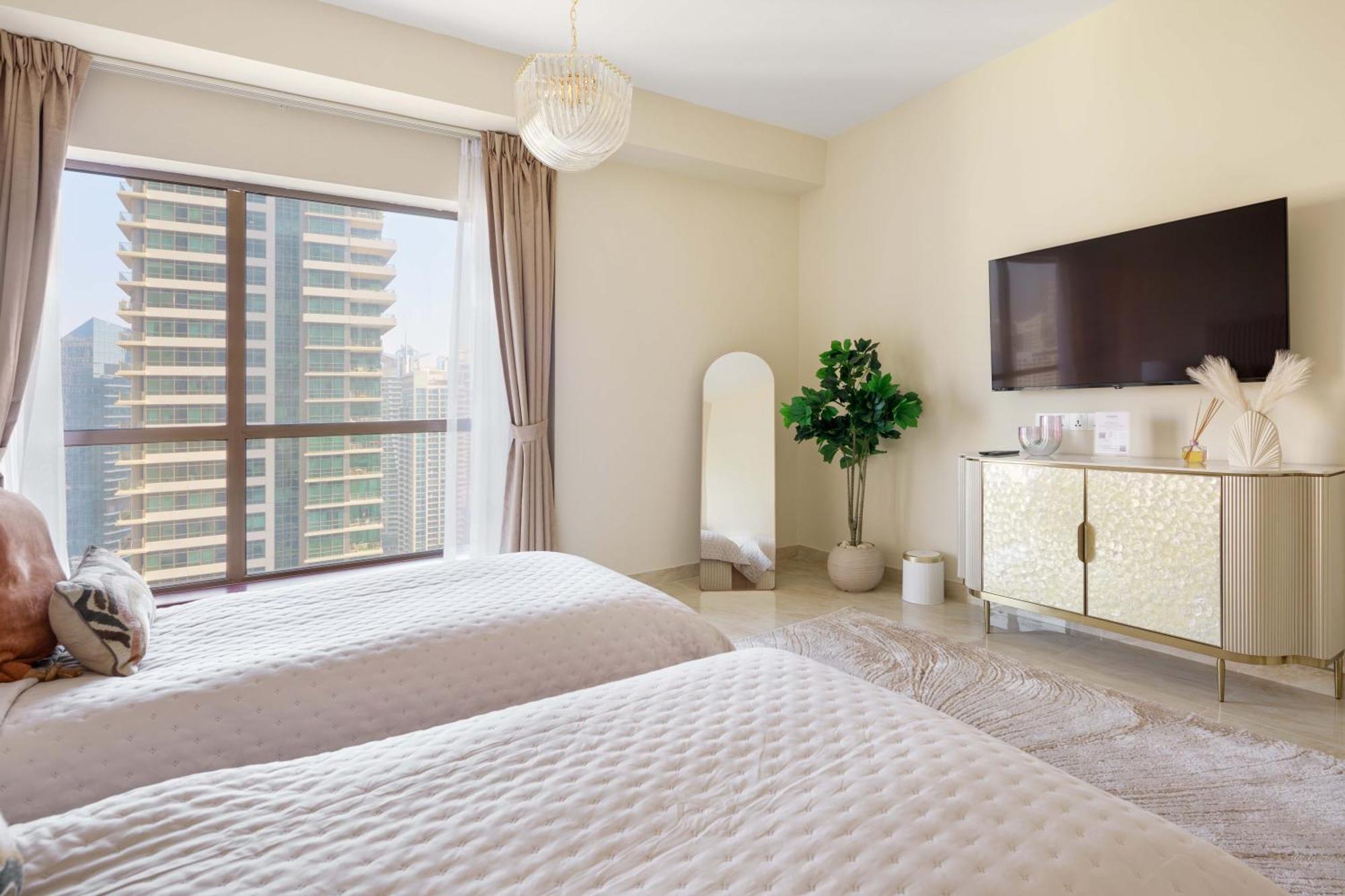 Apartamento Happy Academia Jbr Dubái Exterior foto