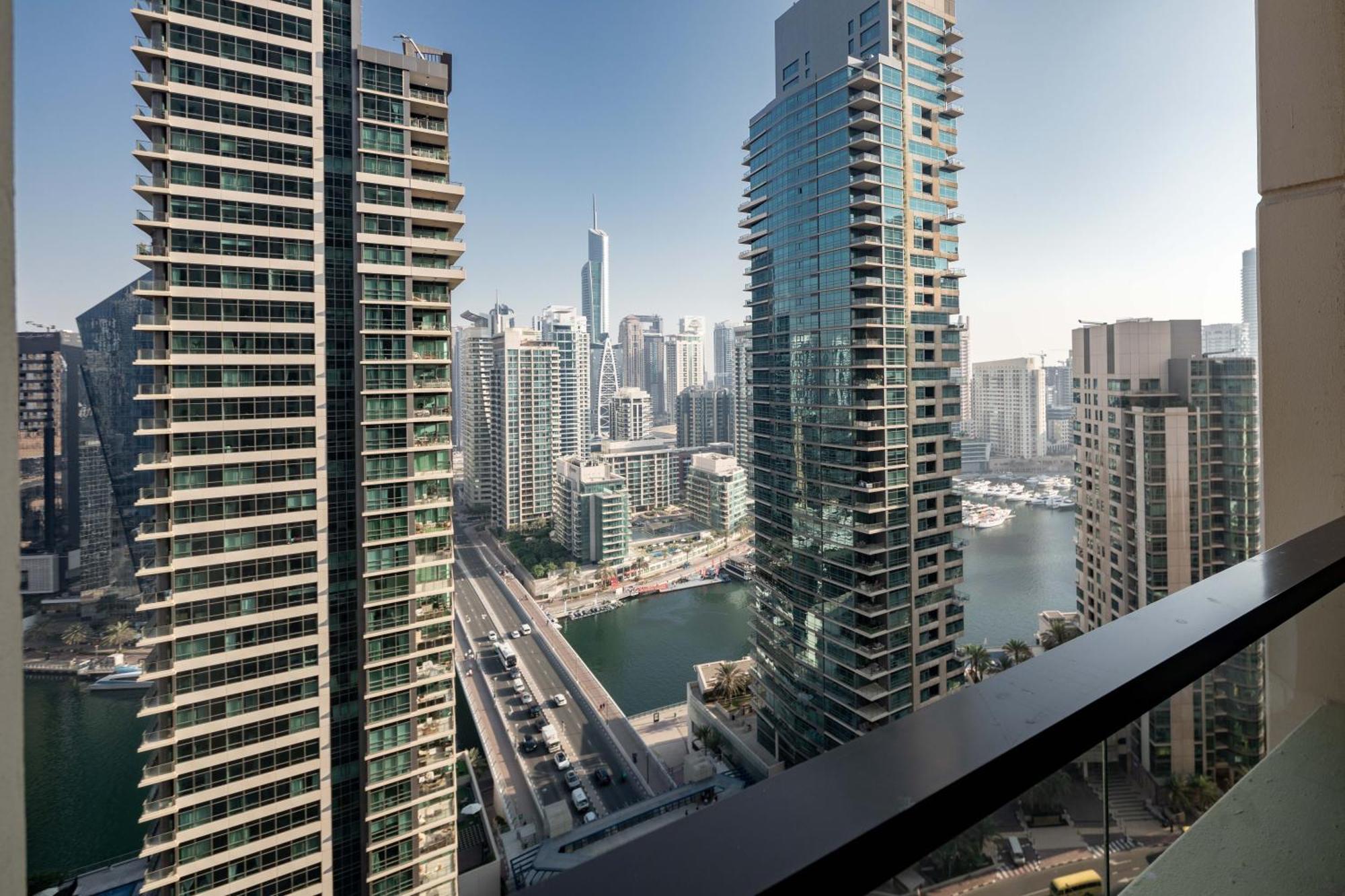 Apartamento Happy Academia Jbr Dubái Exterior foto